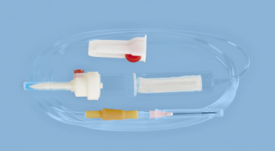 Система для вливаний гемотрансфузионная для крови с пластиковой иглой — 20 шт/уп купить оптом в Белгороде